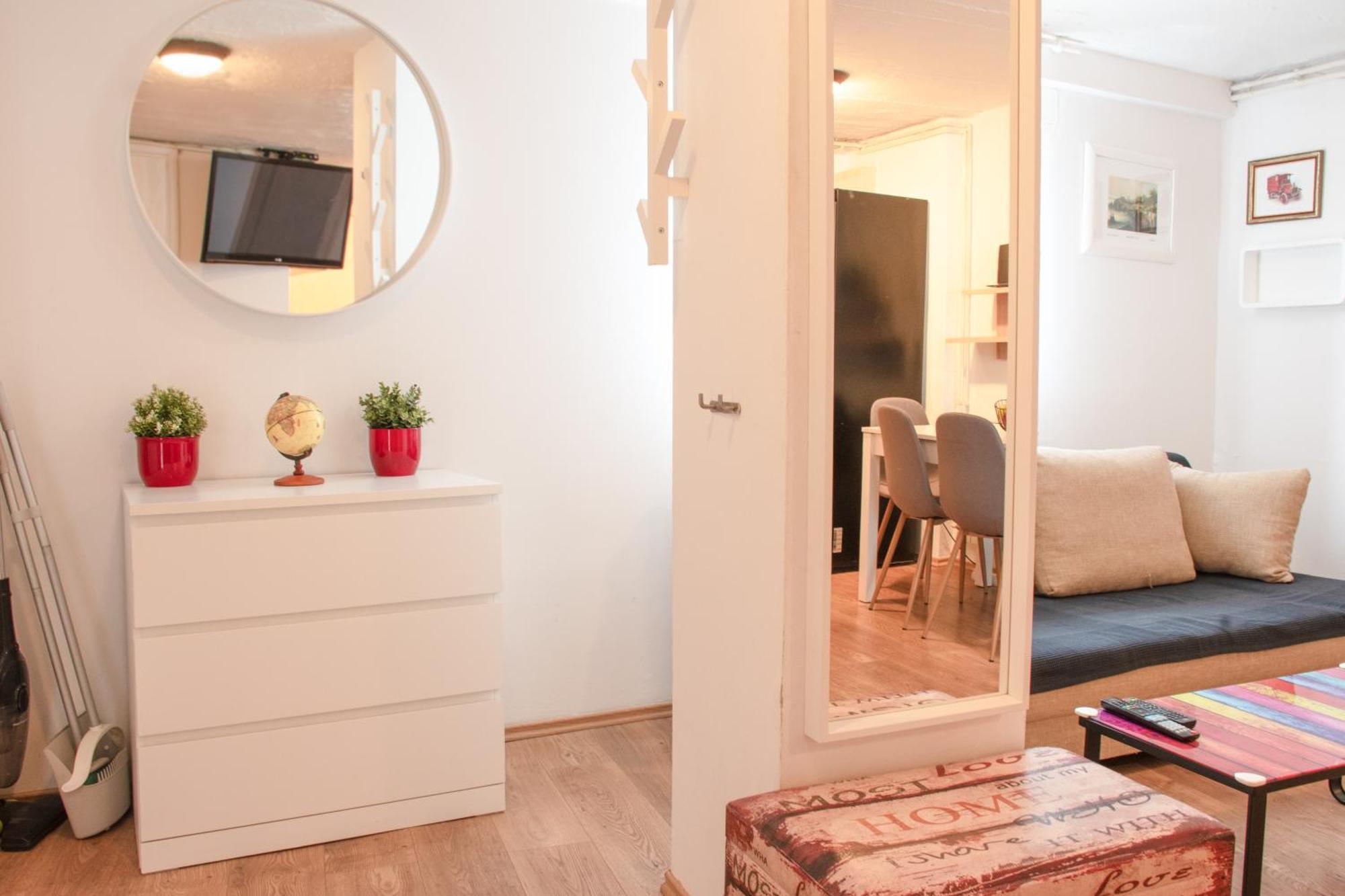 Twin-Magnolias Condo With Garden, Parking & Ev Station Zagreb Bagian luar foto