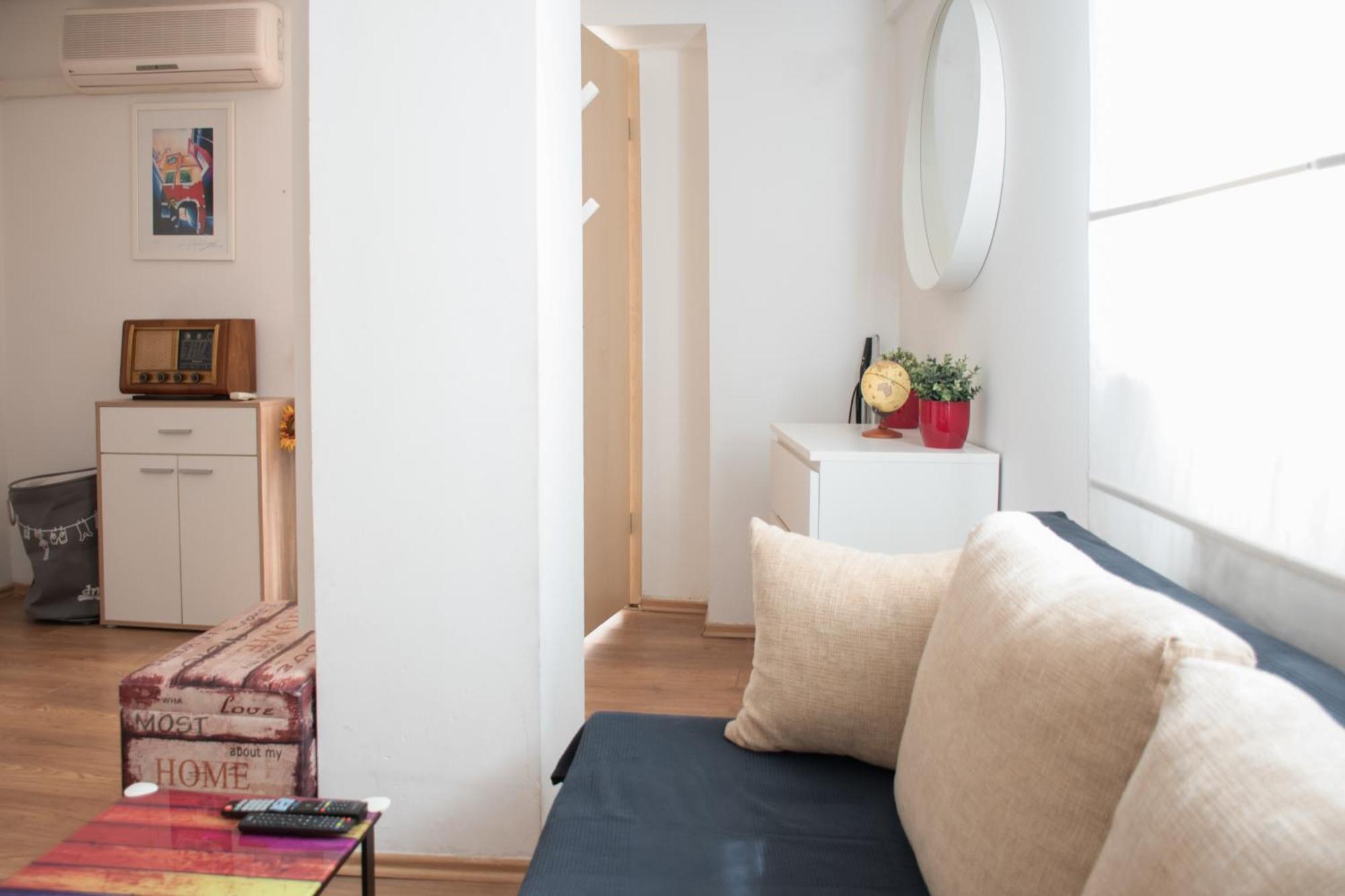 Twin-Magnolias Condo With Garden, Parking & Ev Station Zagreb Bagian luar foto